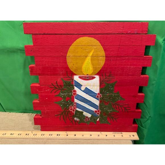 Rustic Hand Painted Red Wood Wall Decor Christmas Candle Mistletoe Image - Picture 2 of 4